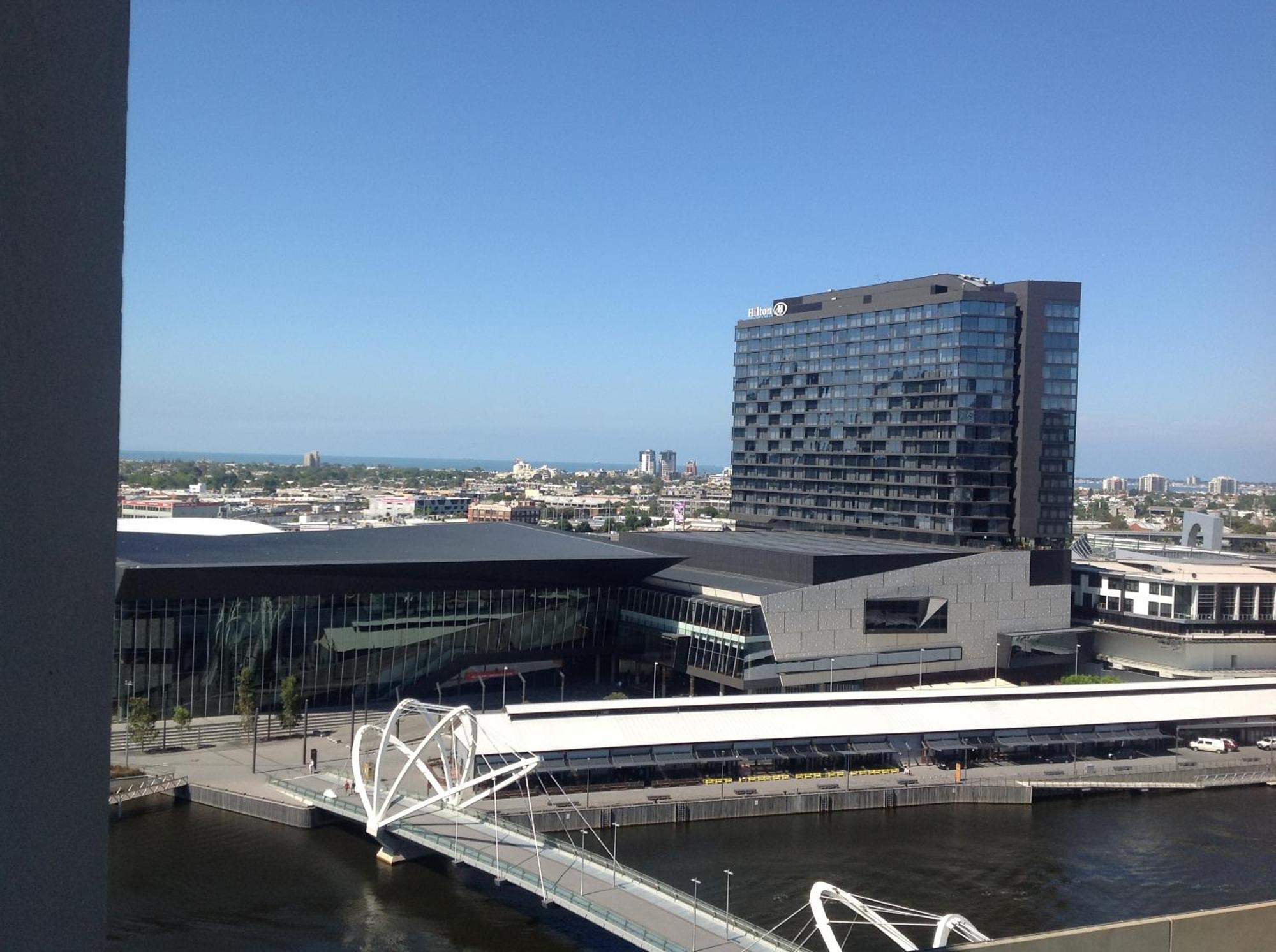 Waterfront Melbourne Apartments Eksteriør billede